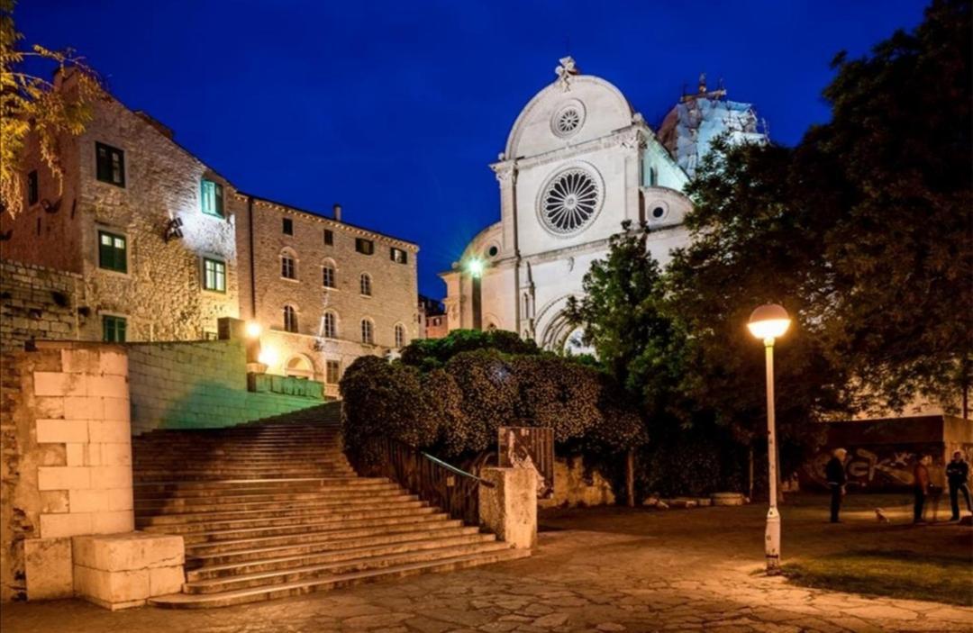 Apartments Grubisic - Sibenik - Parking Included ภายนอก รูปภาพ