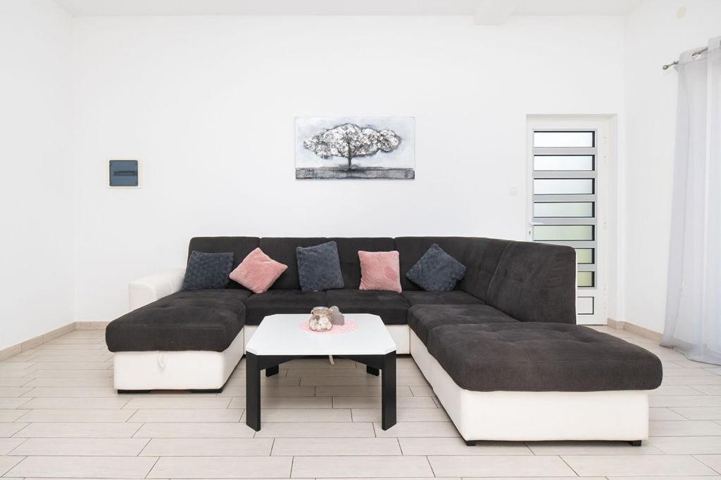 Apartments Grubisic - Sibenik - Parking Included ภายนอก รูปภาพ
