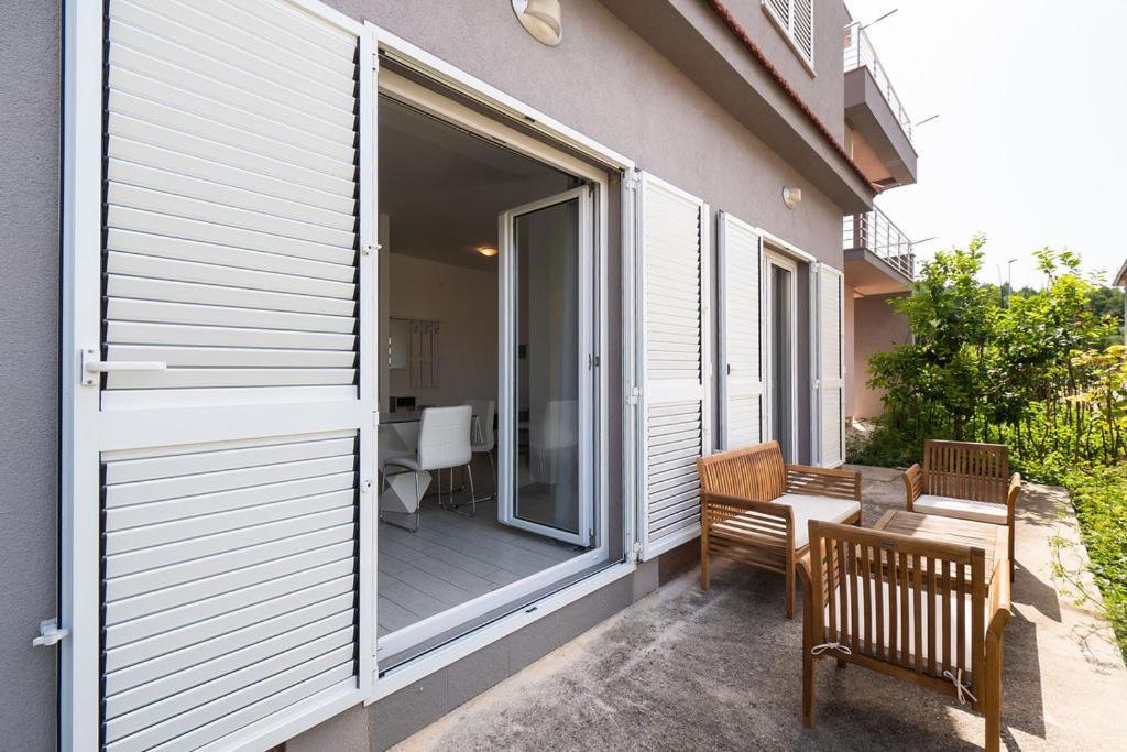 Apartments Grubisic - Sibenik - Parking Included ภายนอก รูปภาพ