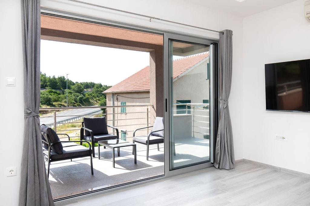 Apartments Grubisic - Sibenik - Parking Included ภายนอก รูปภาพ